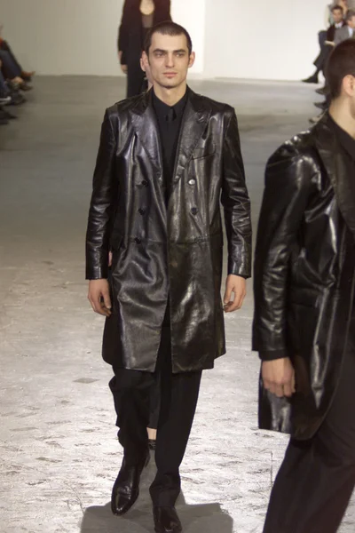 Look 14